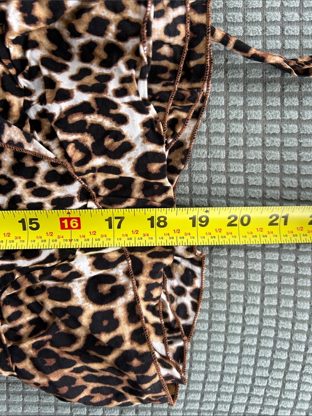 Leopard Print Wrap Skirt - beachwear - Picture 4 of 6